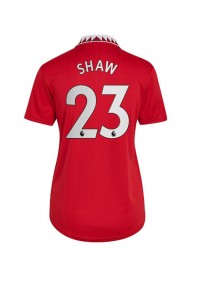 Manchester United Luke Shaw #23 Voetbaltruitje Thuis tenue Dames 2022-23 Korte Mouw